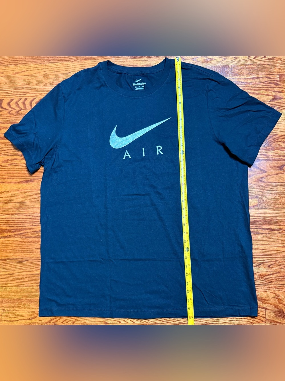 Beautiful Nike Air Men's Black Graphic
T-Shirt!!! - Picture 6 of 7
